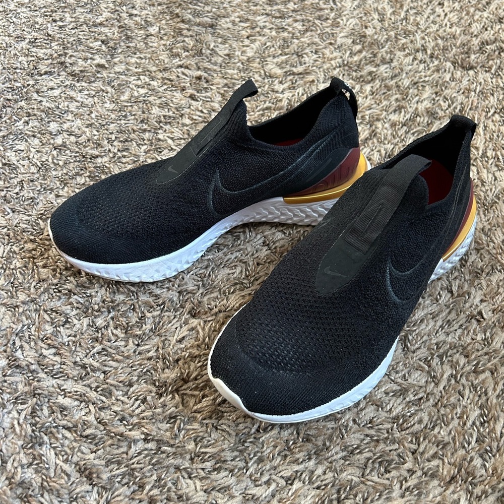 Nike Women’s Epic Phantom React